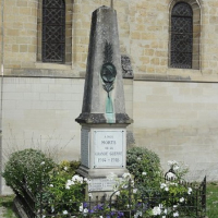 Monument aux Morts Eglise